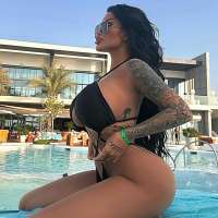 Seksi Rayya escort ile Doyulmaz geceler 