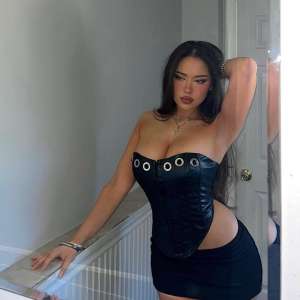 Mezitli seksi bayan Eftelya