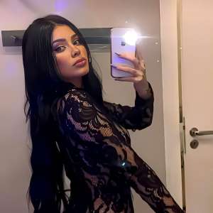 Seksi Genç Mersin Ceren. Sakso var